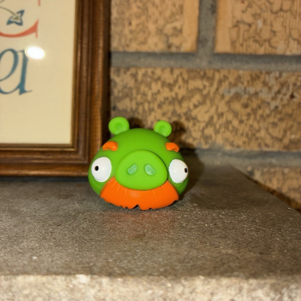 Angry Birds Mega Fling Game Foreman - Moustache Pig Figure Replacement Piece
